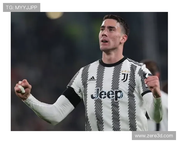 2022年全球最受欢迎的足球明星盘点与精彩表现分析